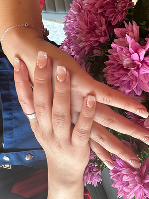 Hollywood Nails & Spa