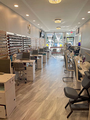 Hollywood Nails & Spa