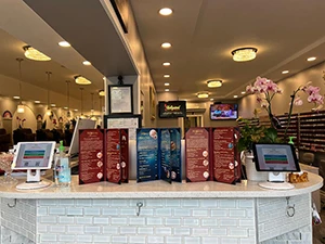 Hollywood Nails & Spa